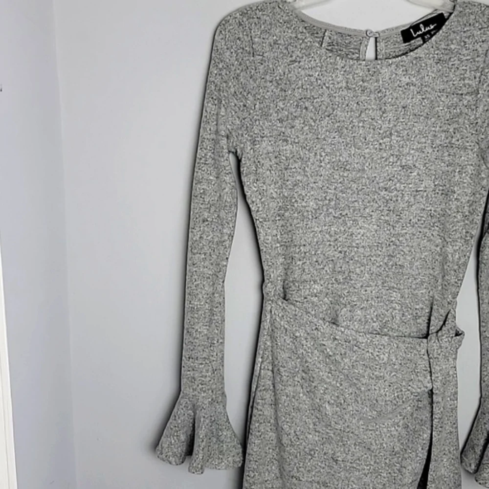 Women's Lulu's dress - Picture 3 of 13